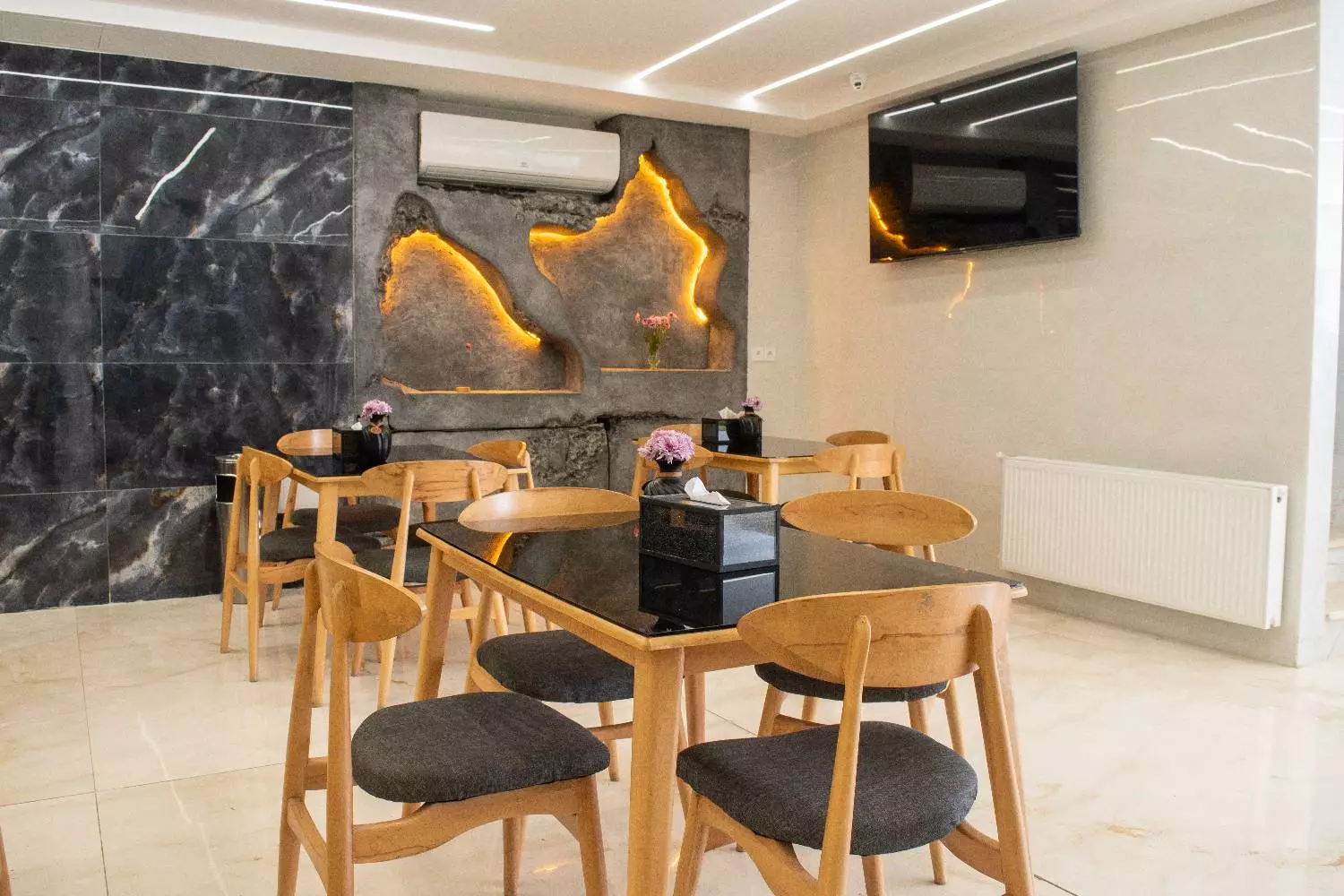 Alibaba https://cdn.alibaba.ir/ostorage/hotel-accommodation-images/69efaa2f61ec039ef75845ac_رستوران (2).webp